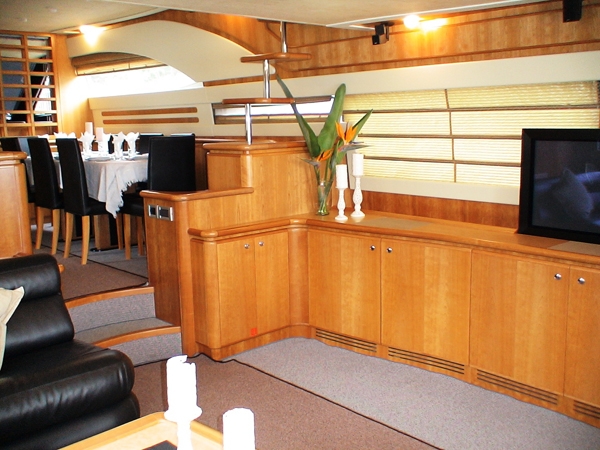 Charter Yacht Ferretti 761 - 4 Cabins - South Africa
