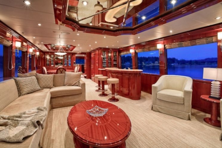 Charter Yacht SEA VENTURE - Hargrove 101 - 4 Cabins - Fort Lauderdale - Florida