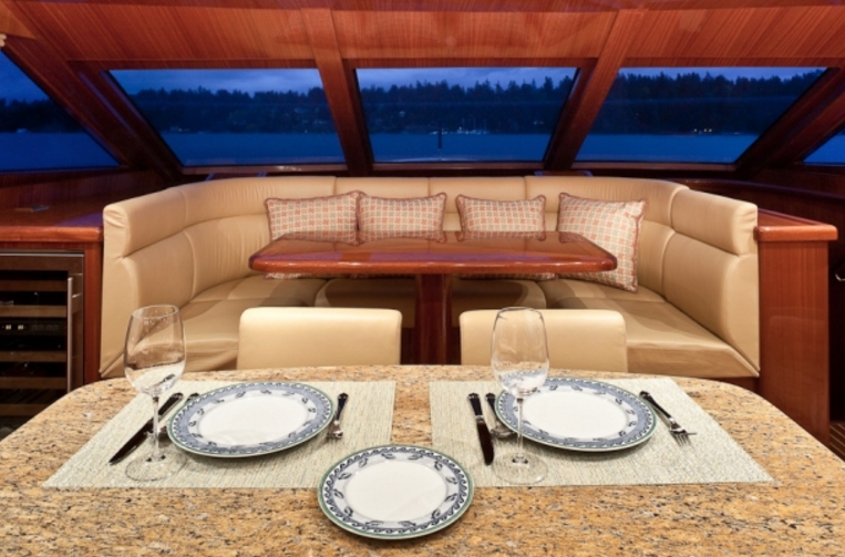 Charter Yacht SEA VENTURE - Hargrove 101 - 4 Cabins - Fort Lauderdale - Florida