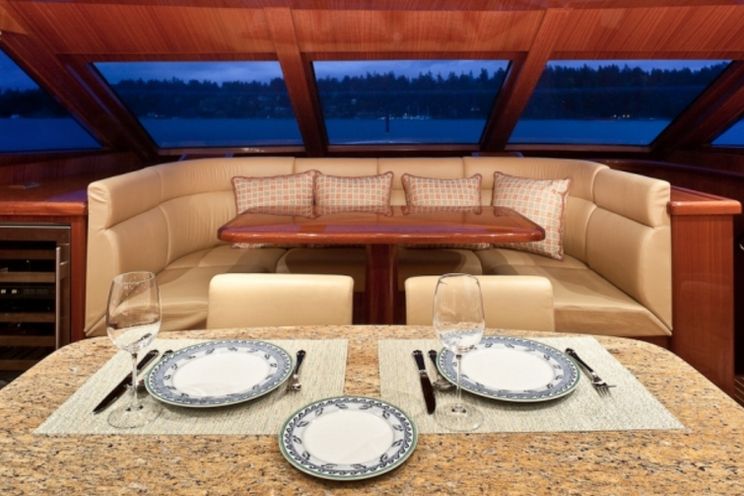 Charter Yacht SEA VENTURE - Hargrove 101 - 4 Cabins - Fort Lauderdale - Florida
