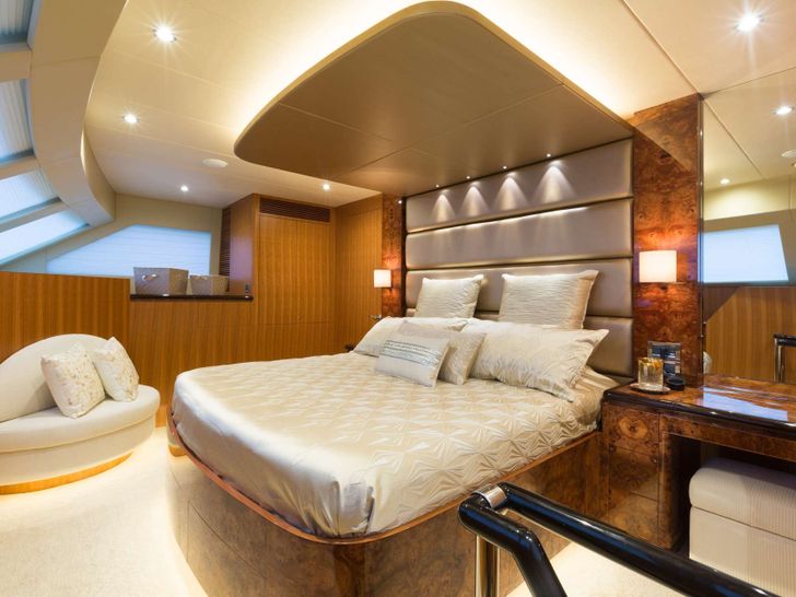 Horizon 60 SEA BOSS Master Cabin Horizon 60 SEA BOSS Master Cabin
