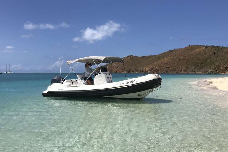 Charter Yacht SEA BOSS - Horizon 60 Power Cat - 3 Cabins - Nassau - Tortola - St Thomas