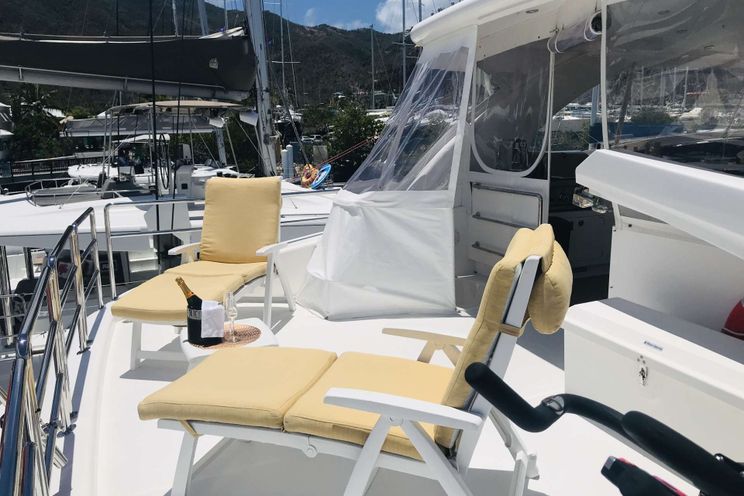 Charter Yacht SEA BOSS - Horizon 60 Power Cat - 3 Cabins - Nassau - Tortola - St Thomas