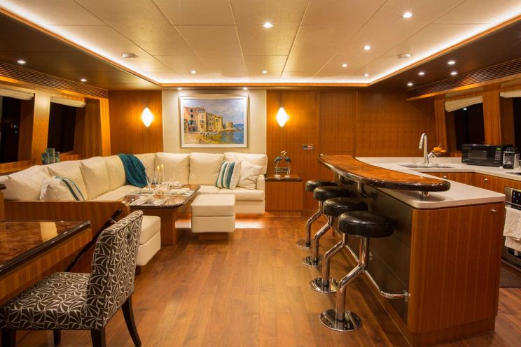 Charter Yacht SEA BOSS - Horizon 60 Power Cat - 3 Cabins - Nassau - Tortola - St Thomas
