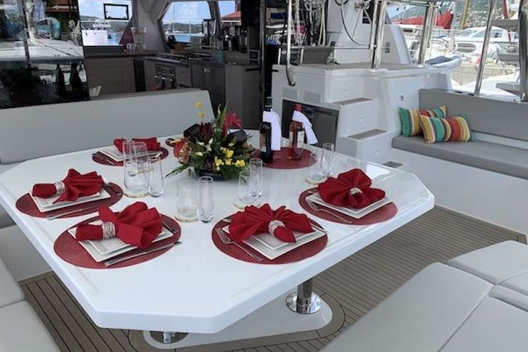 Charter Yacht SEA DOG - Leopard 50 - 3 Cabins - St Thomas - St John - St Croix