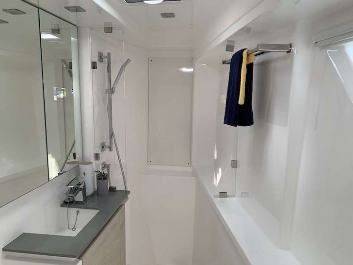 SEA DOG - Bathroom SEA DOG - Bathroom