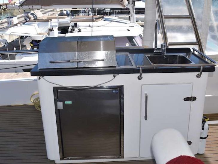 SEA ESTA Catamaran BBQ SEA ESTA Catamaran BBQ