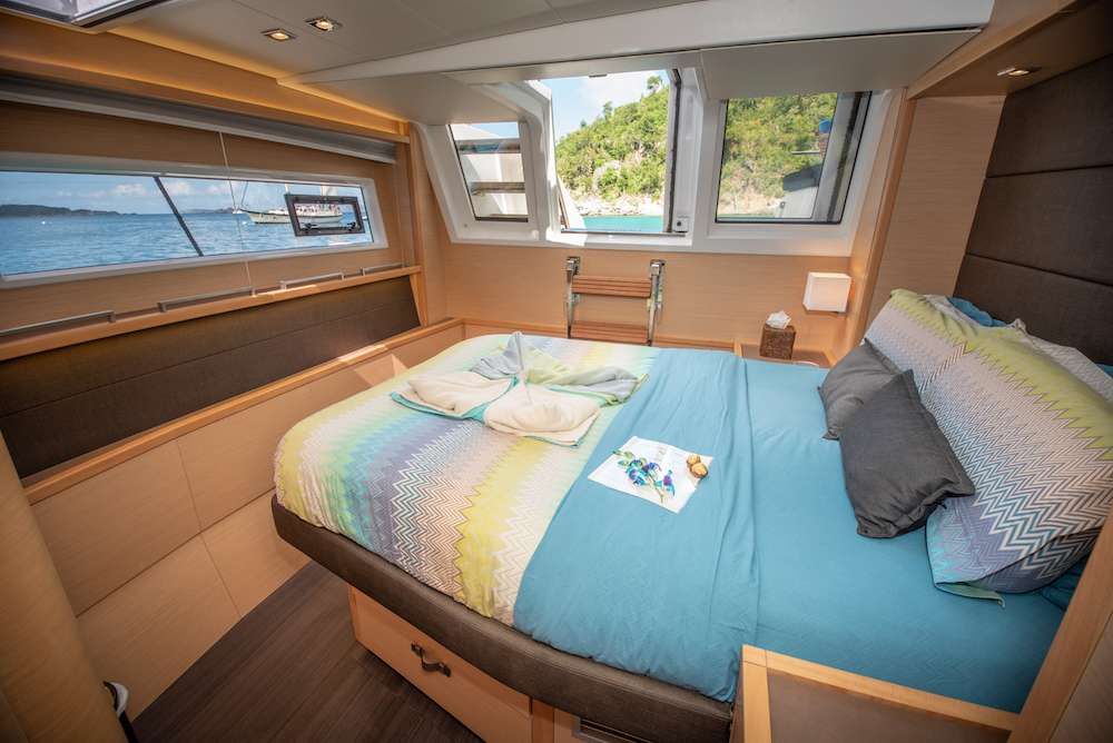 SEAHOME Lagoon 620 Cabin
