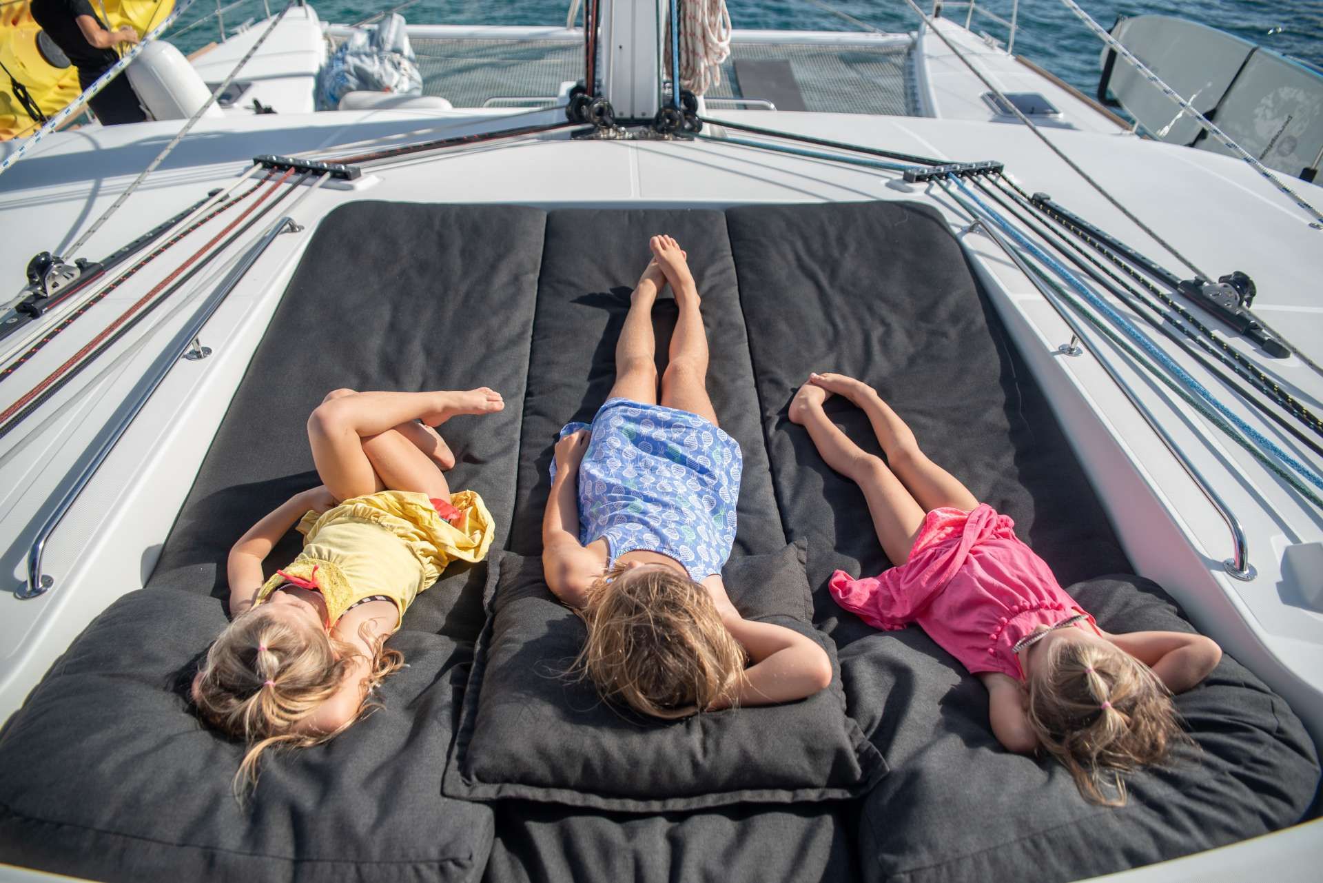 SEAHOME Lagoon 620 Sunbathing