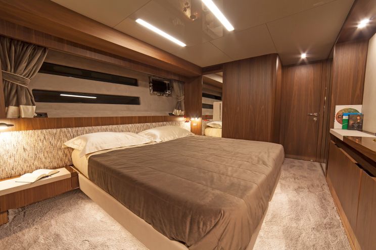 Charter Yacht SEATALY - Amer Cento Quad - 5 Cabins - Sanremo - Naples - Sicily - Sardinia