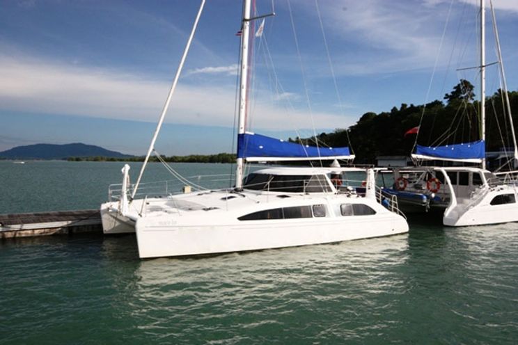 Charter Yacht Seawind 1160 - 3 Cabins - Whitsundays and Great Barrier Reef,Australia