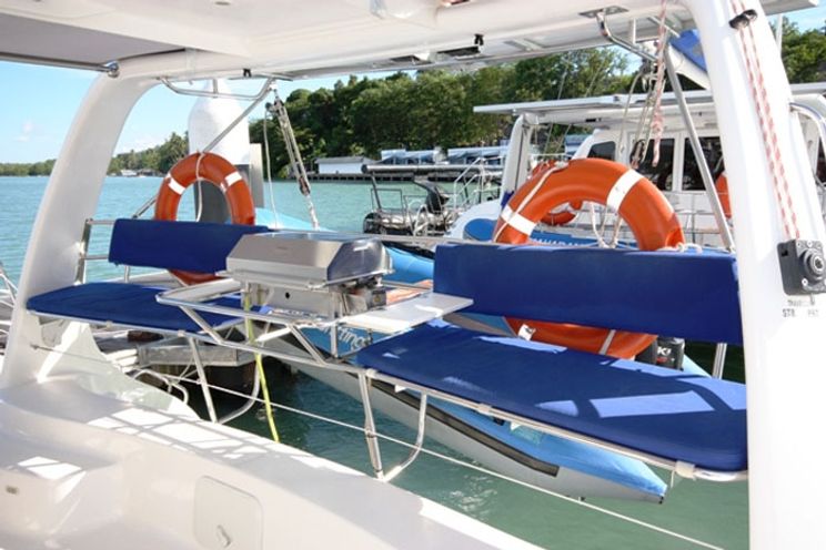 Charter Yacht Seawind 1160 - 3 Cabins - Whitsundays and Great Barrier Reef,Australia