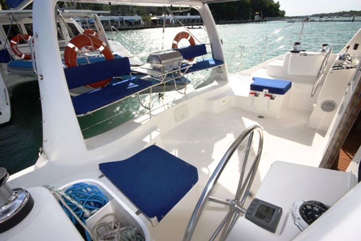 Charter Yacht Seawind 1160 - 3 Cabins - Whitsundays and Great Barrier Reef,Australia