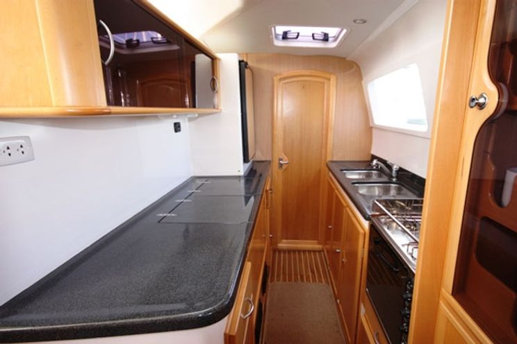 Charter Yacht Seawind 1160 - 3 Cabins - Whitsundays and Great Barrier Reef,Australia