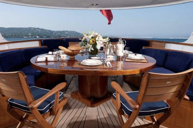 Charter Yacht SECRET LIFE - Feadship 148 - 5 Cabins - Monaco - Cannes - St Tropez