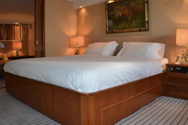 Charter Yacht SECRET LIFE - Feadship 148 - 5 Cabins - Monaco - Cannes - St Tropez