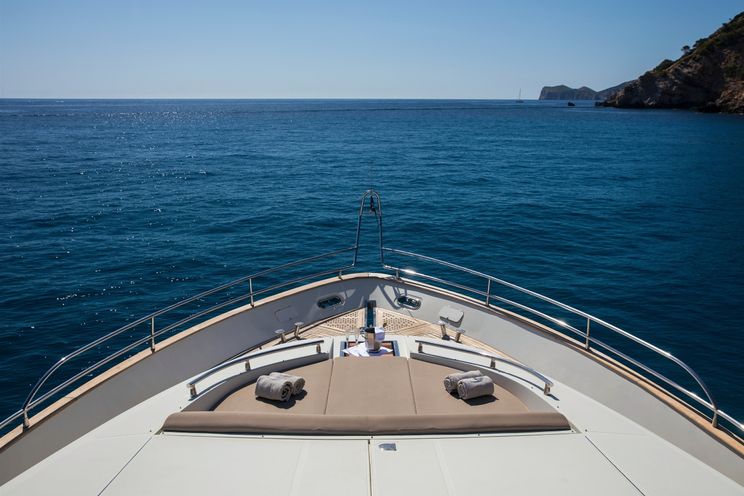 Charter Yacht SERAPH - 27m Mochi Craft - 4 cabins - Mallorca - Ibiza - Palma - Formentera