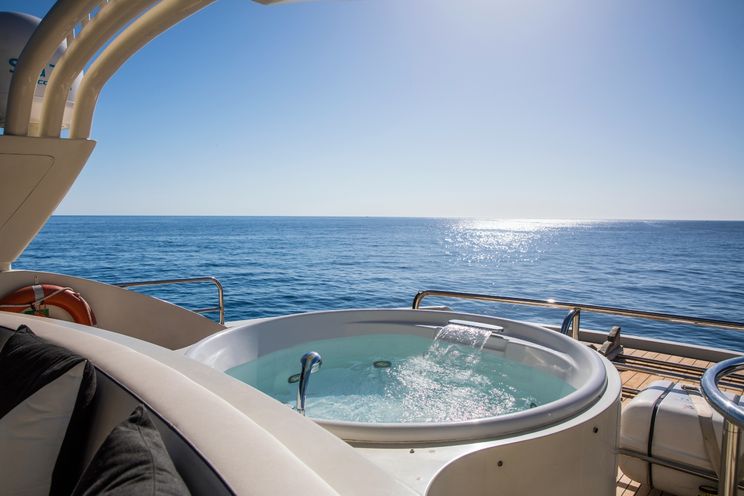 Charter Yacht SERAPH - 27m Mochi Craft - 4 cabins - Mallorca - Ibiza - Palma - Formentera