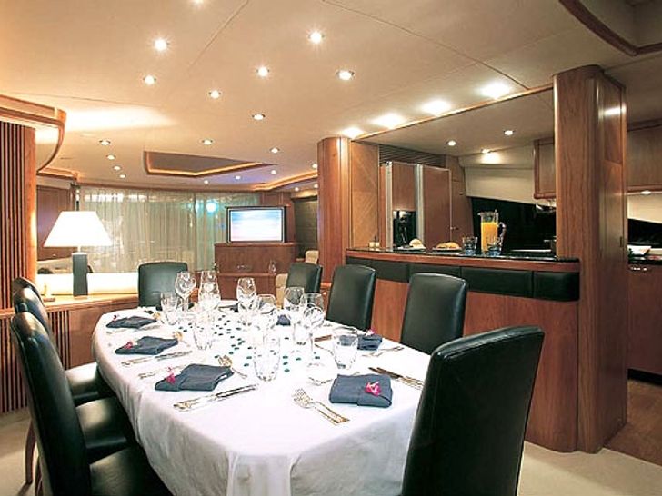 SERENITY Sunseeker 82 - indoor dining area SERENITY Sunseeker 82 - indoor dining area