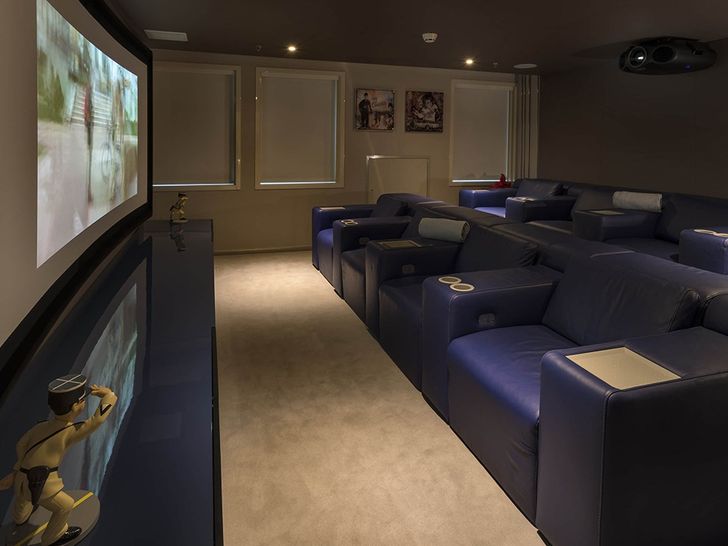 SERENITY Austal 72m Cinema Room SERENITY Austal 72m Cinema Room