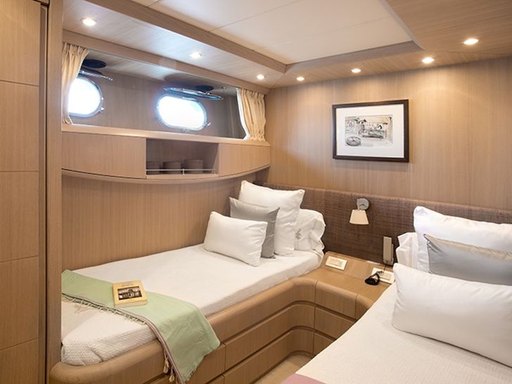 Twin Cabin Twin Cabin