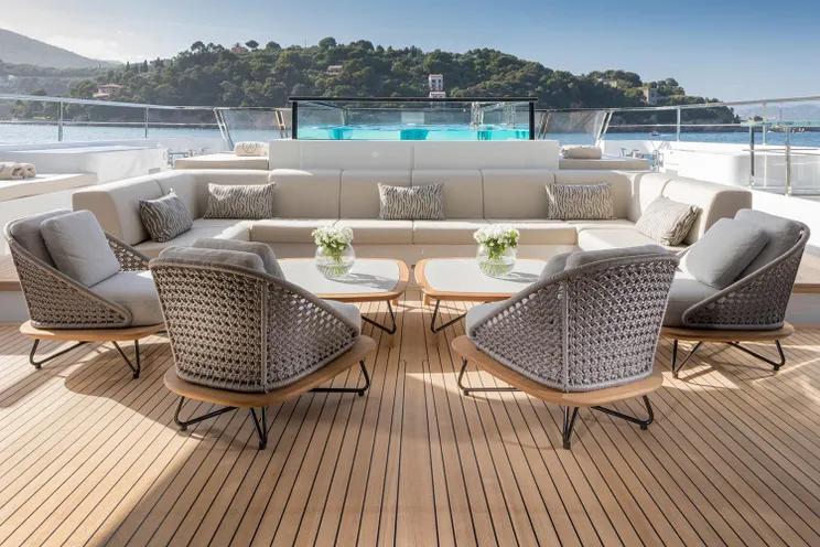 Charter Yacht SEVEN SINS - San Lorenzo 52 Steel - 5 Cabins - Monaco - Nice - Cannes - Antibes