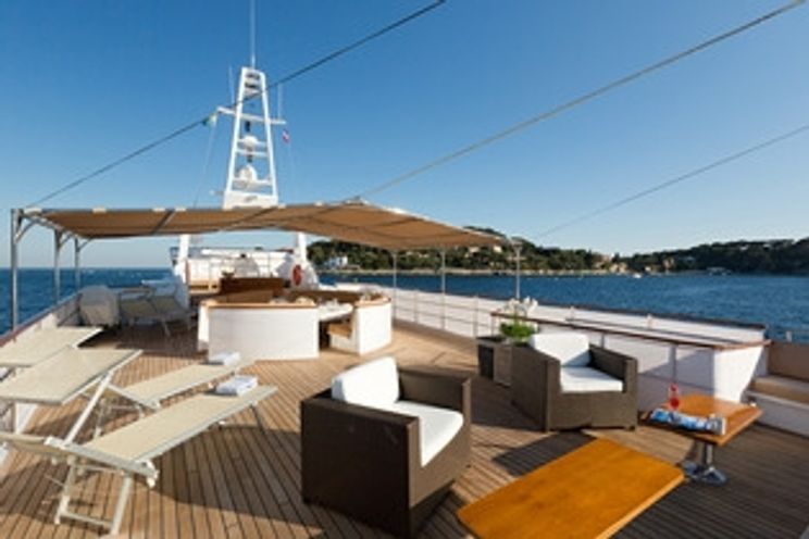 Charter Yacht SHAHA - Custom build - 6 Cabins - Naples - Milazzo - Malta