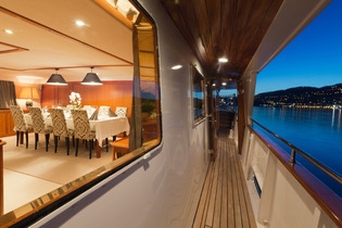 Charter Yacht SHAHA - Custom build - 6 Cabins - Naples - Milazzo - Malta