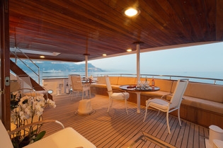 Charter Yacht SHAHA - Custom build - 6 Cabins - Naples - Milazzo - Malta