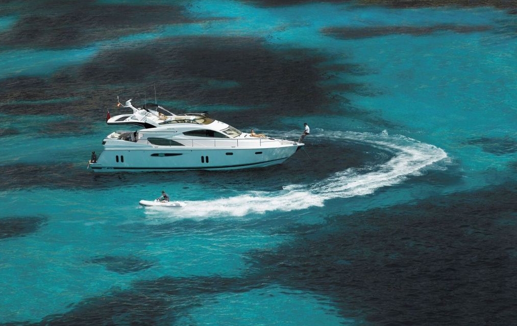 Charter Yacht SHAKESPEARE - Pearl 55 - 3 Cabins - Antibes - Cannes - Nice
