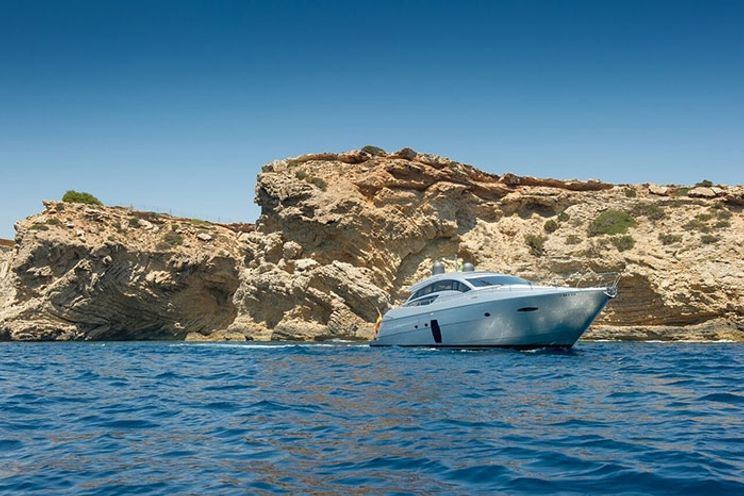 Charter Yacht LEGENDARY - Pershing 72 - 3 Cabins - Ibiza - Formentera - Palma - Mallorca - Menorca - Balearics - Spain