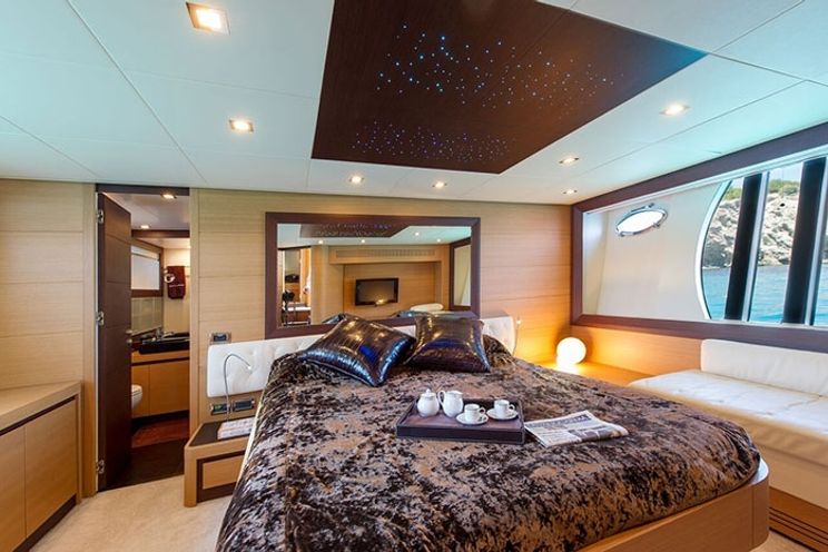 Charter Yacht LEGENDARY - Pershing 72 - 3 Cabins - Ibiza - Formentera - Palma - Mallorca - Menorca - Balearics - Spain