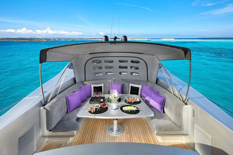 Charter Yacht XAMAN - Pershing 90 - 4 Cabins - Ibiza Port - Formentera - Palma - Mallorca - Menorca