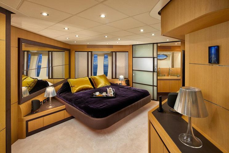 Charter Yacht XAMAN - Pershing 90 - 4 Cabins - Ibiza Port - Formentera - Palma - Mallorca - Menorca
