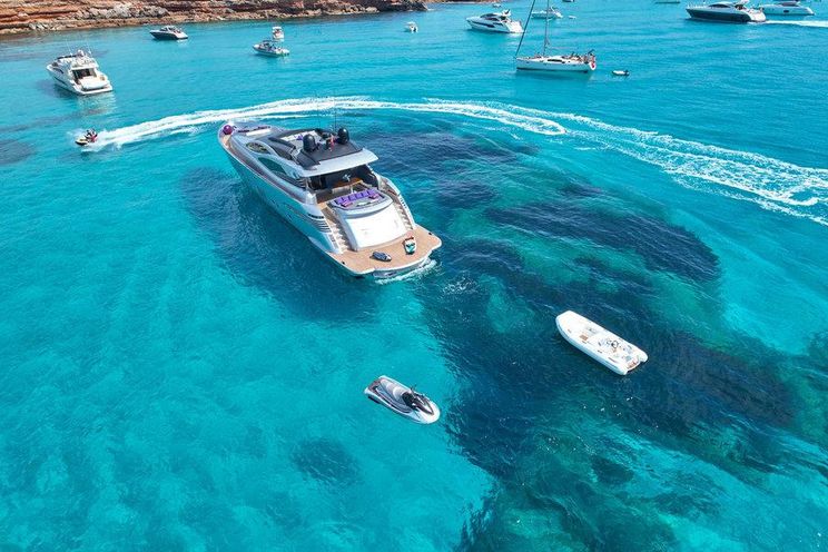 Charter Yacht SHALIMAR II - Pershing 90 - 4 Cabins - Ibiza Port - Formentera - Palma - Mallorca - Menorca