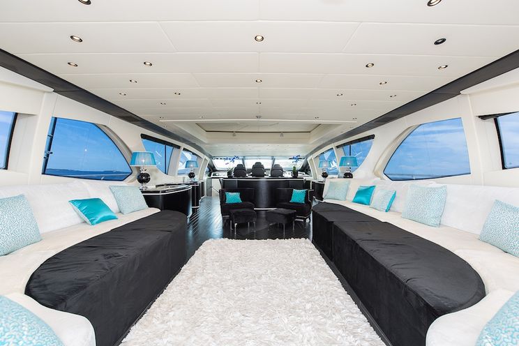 Charter Yacht SHANE - Mangusta 130 - 5 Cabins - Monaco - Cannes - St Tropez