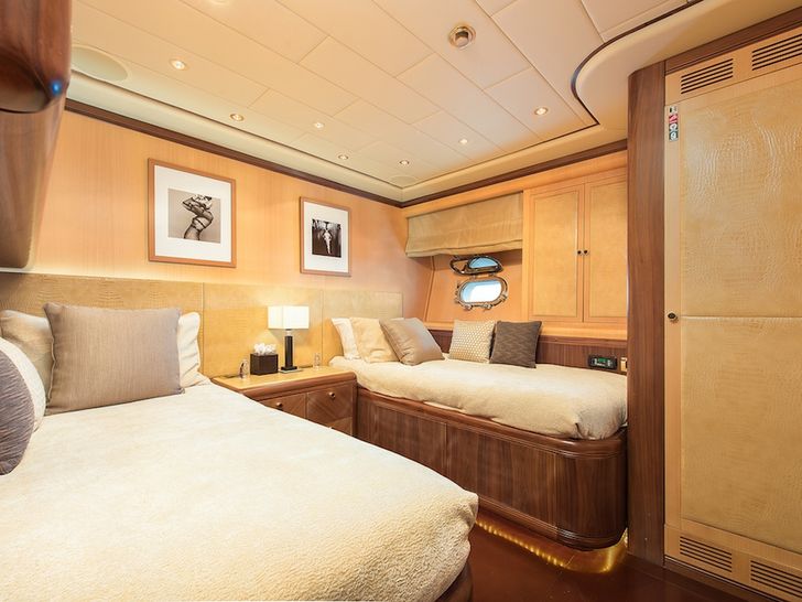 Twin Cabin Twin Cabin
