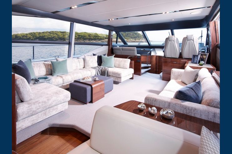 Charter Yacht SHAWLIFE - Princess 68 - 4 Cabins - Cannes - Monaco - St Tropez - Antibes - Porto Cervo