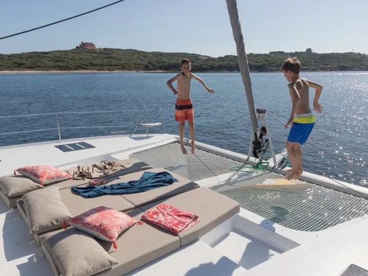 SHEILA T - Fountaine Pajot Saona 47