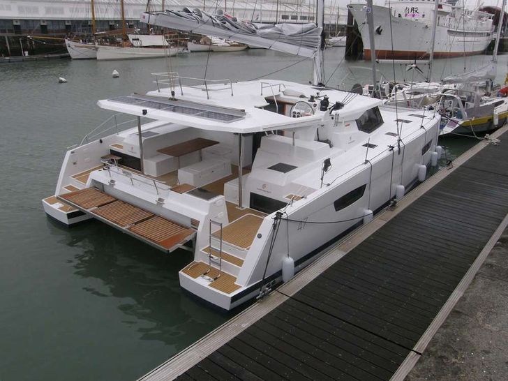 SHEILA T - Fountaine Pajot Saona 47