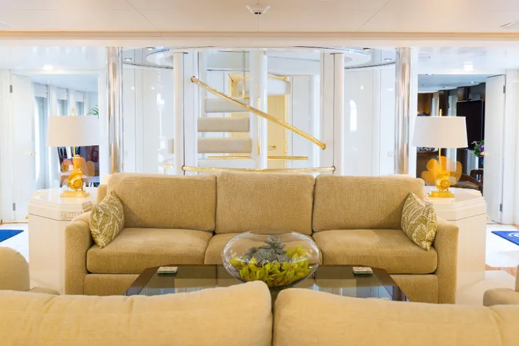 Charter Yacht SHE`S A 10 - Oceanfast 50m - 5 Cabins - Bahamas - Nassau - Abacos - Exumas - Georgetown