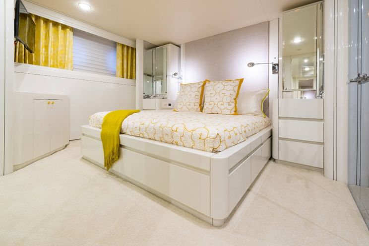 Charter Yacht SHE`S A 10 - Oceanfast 50m - 5 Cabins - Bahamas - Nassau - Abacos - Exumas - Georgetown