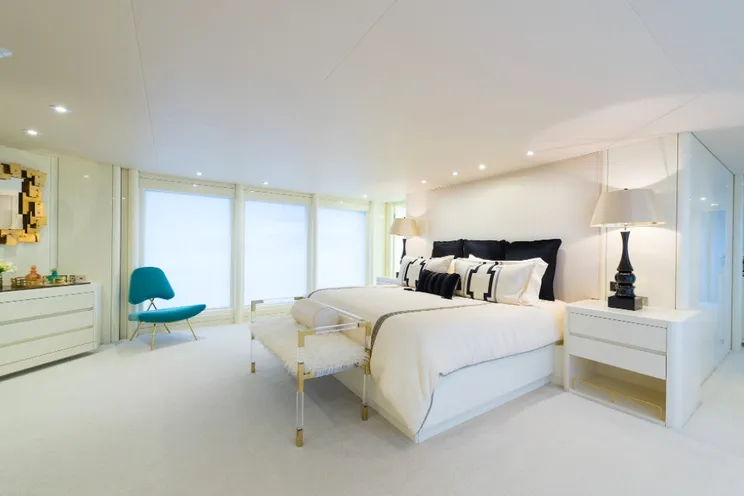 Charter Yacht SHE`S A 10 - Oceanfast 50m - 5 Cabins - Bahamas - Nassau - Abacos - Exumas - Georgetown