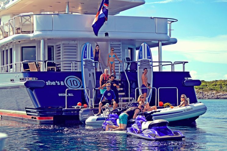 Charter Yacht SHE`S A 10 - Oceanfast 50m - 5 Cabins - Bahamas - Nassau - Abacos - Exumas - Georgetown