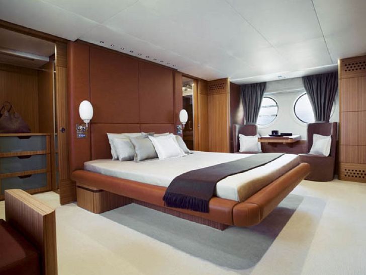 Master Cabin Master Cabin