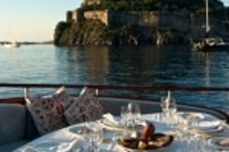 Charter Yacht Silver Star 2 - Caicco - 4 cabins - Naples