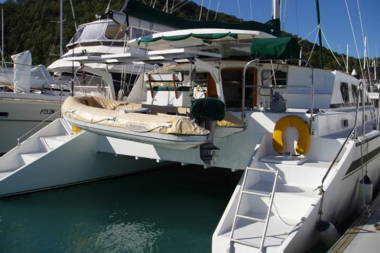 Charter Yacht MOALE - 48ft. - 4 Cabins - Fiji,South Pacific