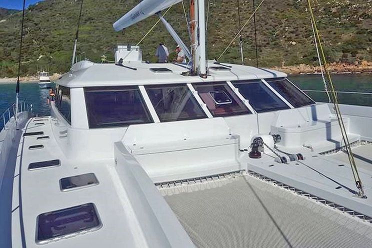 Charter Yacht SKIMMER - Two Oceans 78 - 4 Cabins - Tortola - Virgin Gorda - Grenadines