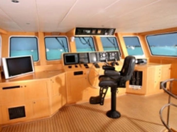 helm station on the upper deck