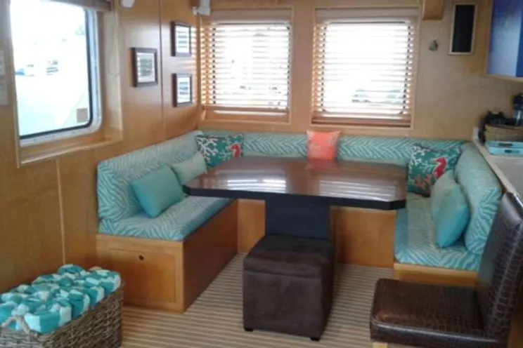 Charter Yacht SLUMBER VENTURE - Custom Power Cat 60 - 3 Cabins - Bahamas - Nassau - Paradise Island - Georgetown